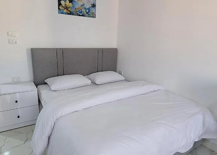 Amazing In Downtown Apartment *